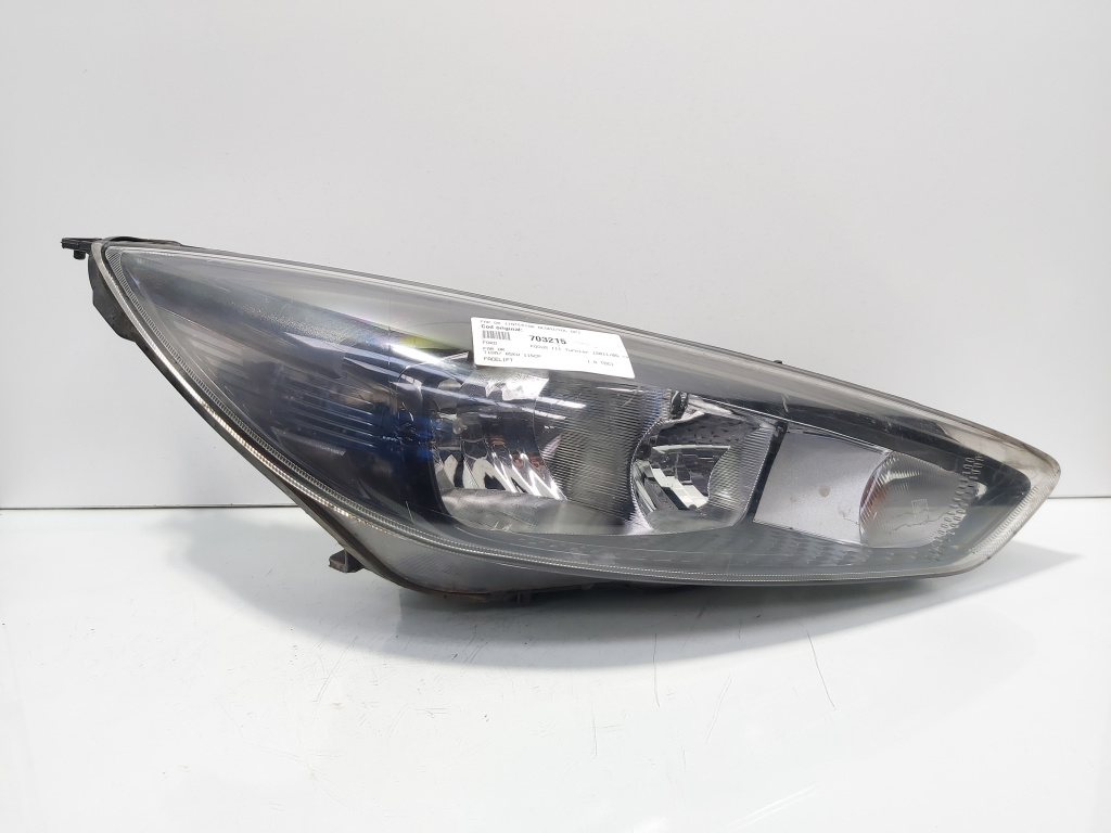 Far dreapta, Ford Focus 3 Turnier facelift, vol pe dreapta (id:703215)