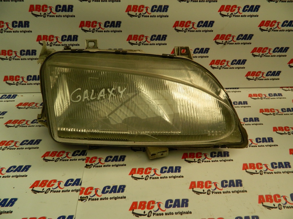 Far dreapta Ford Galaxy model 2008