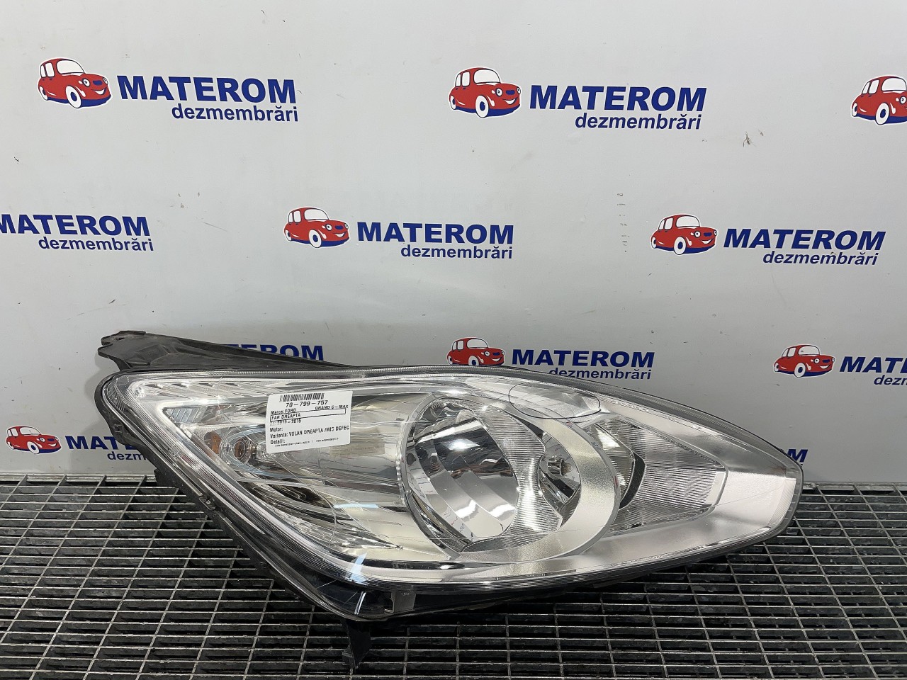 FAR DREAPTA FORD GRAND C-MAX GRAND C-MAX - - (2010 2015)
