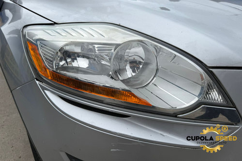 Far dreapta Ford Kuga [2008 - 2013]