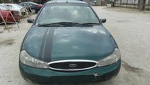 FAR DREAPTA FORD MONDEO 1.8 BENZINA 85KW FAB. 1996...