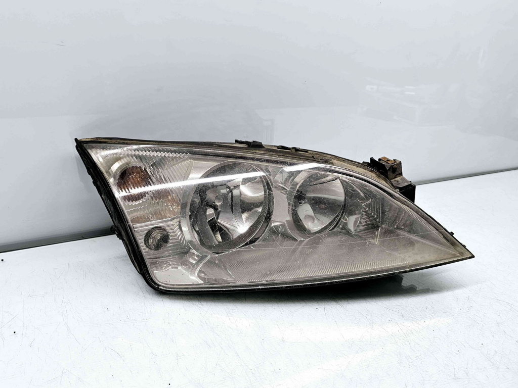 Far dreapta Ford Mondeo 3 Combi (BWY) [Fabr 2000-2007] 1S71-13005-AJ