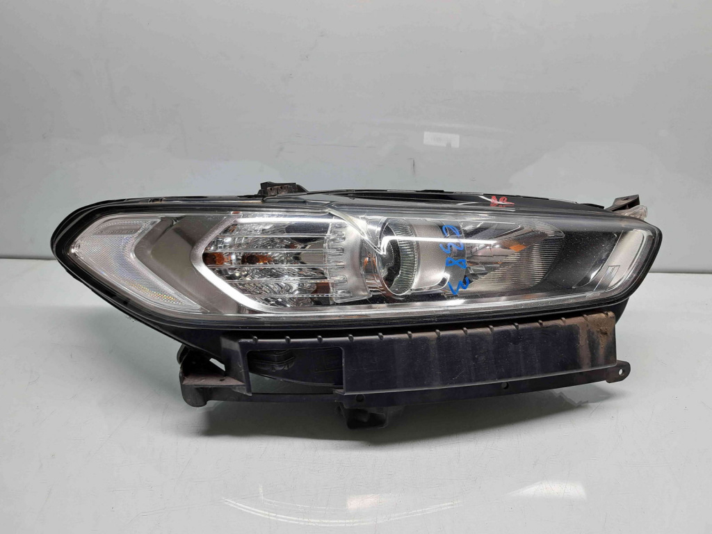 Far dreapta Ford Mondeo 5 Hatchback [Fabr 2014-2022] DS73-13W029-BE
