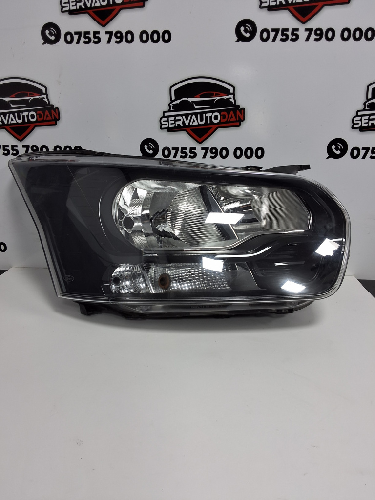 Far dreapta Ford Transit 7 (2006->) 2.4 Motorina 2016, GK3113W029AA / VOLAN DREAPTA / GK31-13W029-AA