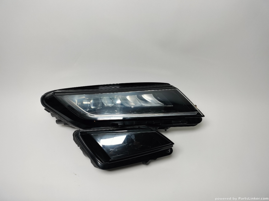 Far dreapta full led Fata VAG OEM 566941016H