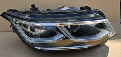 Far dreapta Full LED Matrix Vw Tiguan 2 Facelift IQ LIGHT 2020 2021 2022 2023