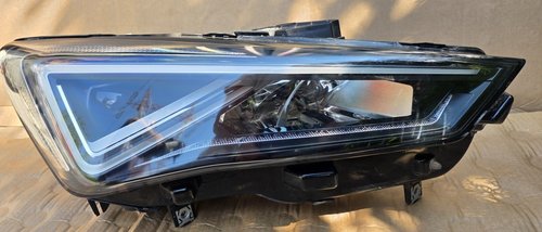 Far dreapta Full Led Seat Cupra Formentor 2021 2022 2023 2024