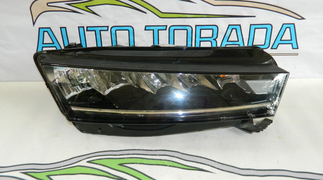 Far dreapta  Full LED Skoda Octavia 4 model 2020-2022 cod 5E4941016