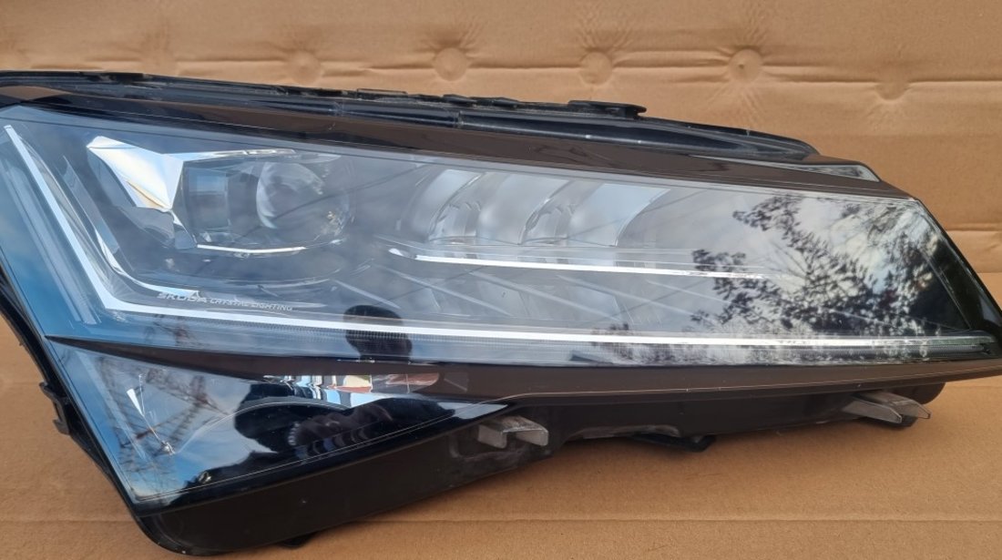 Far dreapta Full Led Skoda Superb 3 Facelift Crystal Lighting 2019 2020 2021