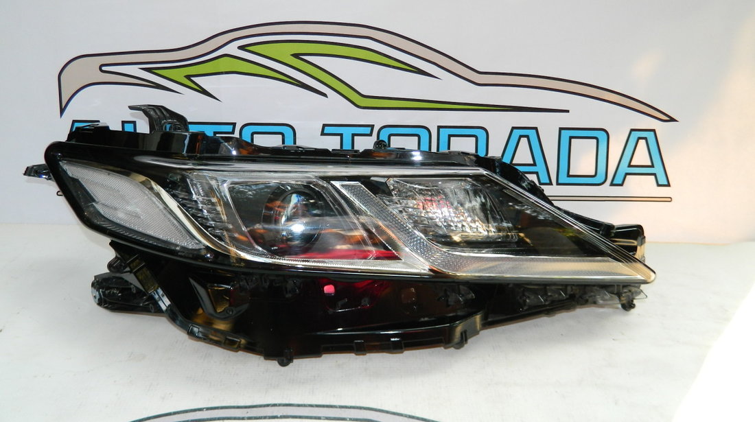 Far dreapta Full Led Toyota Camry 2018-2022 cod 81110-33G00