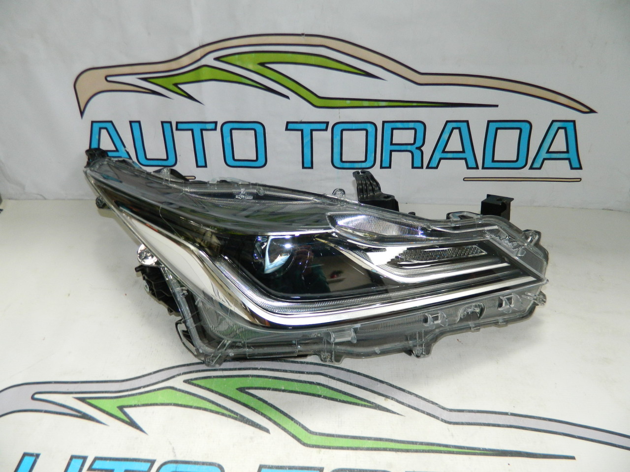 Far dreapta FULL LED Toyota Corolla Berlina model 2019 2020 2021 2022 cod 81145-02T51-00