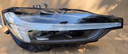 Far dreapta Full Led Volvo XC60 Facelift 2022 2023 2024