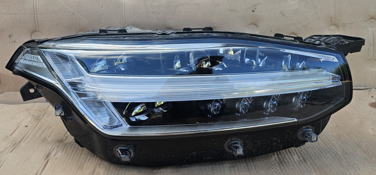 Far dreapta Full Led Volvo XC90 2019 2020 2021 2022