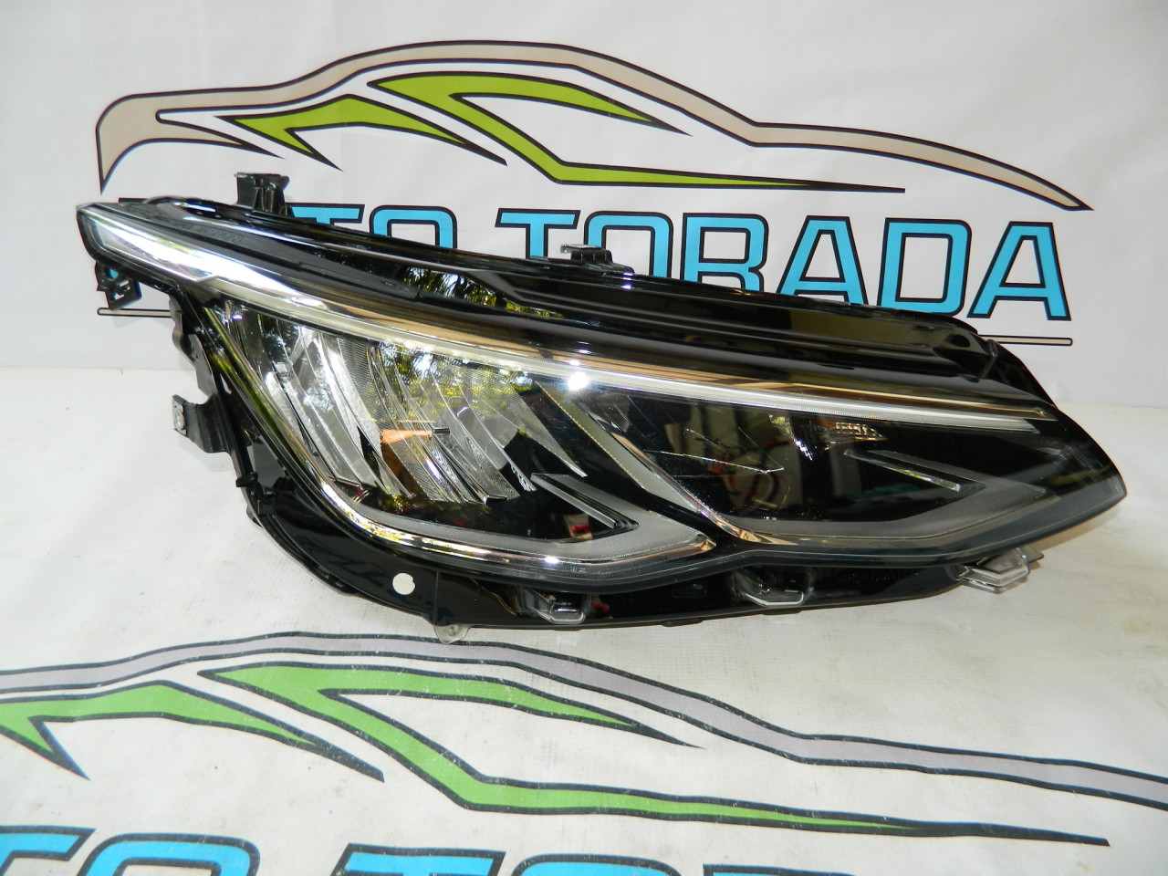Far dreapta Full LED VW Golf 8
