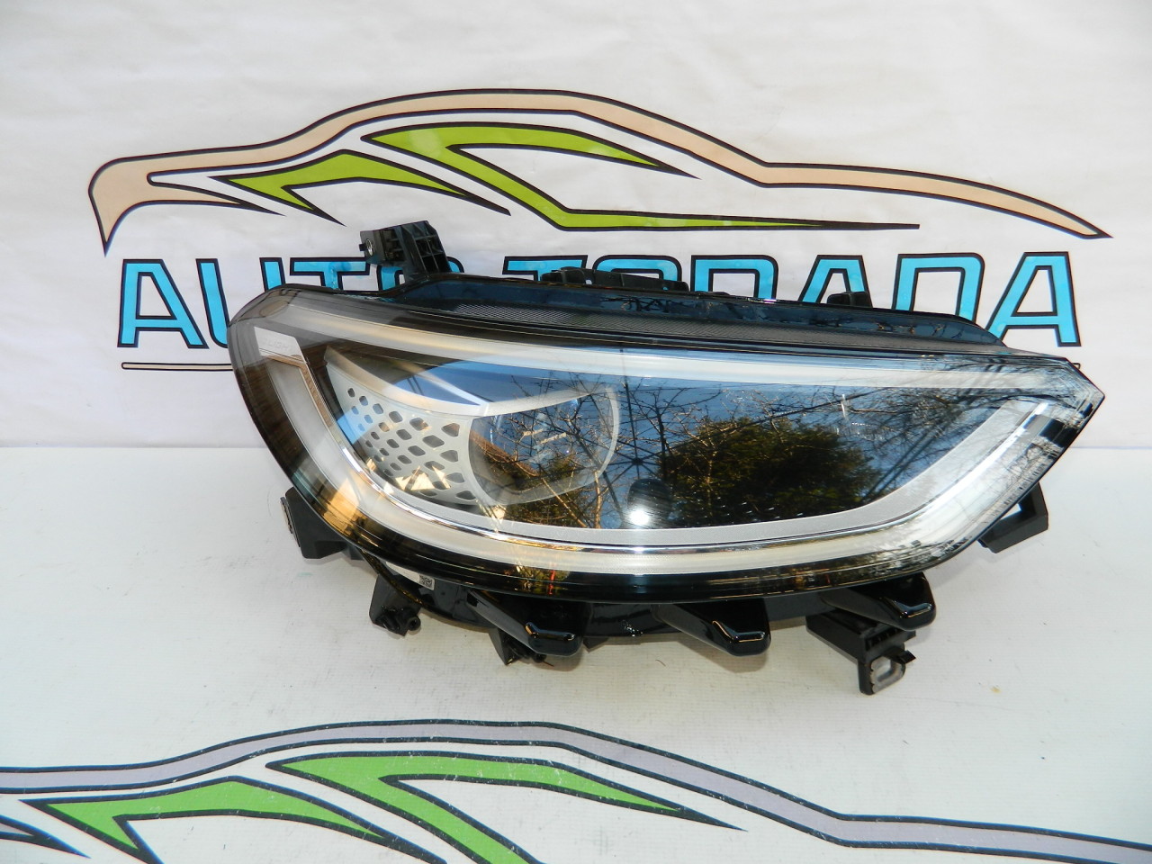 Far dreapta FULL LED VW ID3,ID-3 cod 10B941036A