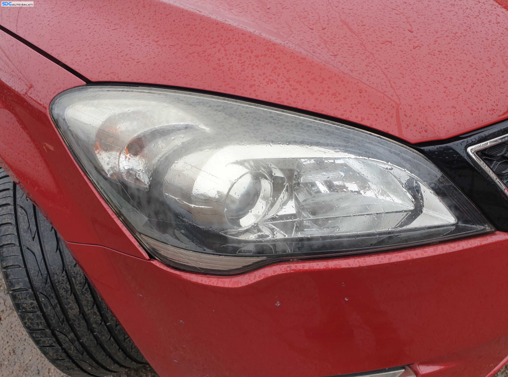 Far Dreapta Halogen cu Lupa Kia Ceed FL Facelift 2010 - 2013 [K1338]