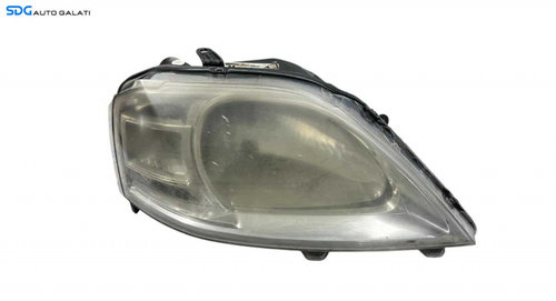 Far Dreapta Halogen Dacia Logan 1 FL FaceLift 2008 - 2012 ( Colț Semnalizare Rupt ) Cod 8200744754 ...