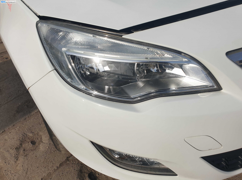 Far Dreapta Halogen Fara Lupa Opel Astra J NFL Non Facelift 2009 - 2012 [K3634]