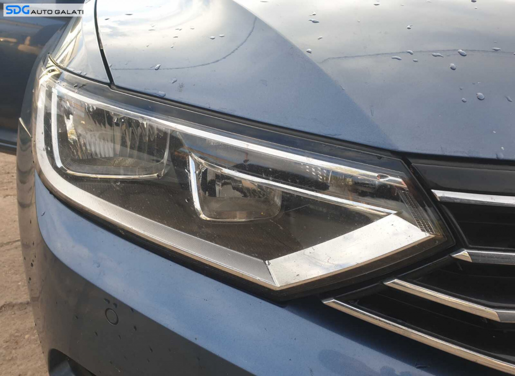 Far Dreapta Halogen FARA Lupa Volkswagen Passat B8 2015 - 2020 [C8776]