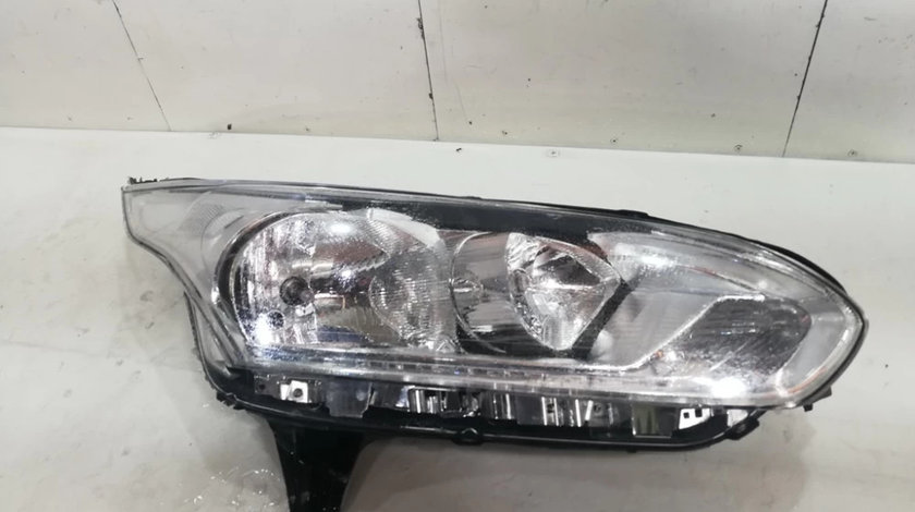 Far dreapta HALOGEN Ford Transit Connect An 2014 2015 2016 2017 2018 cod DT11-13W029