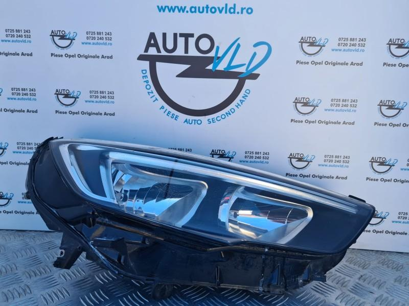 Far dreapta halogen + LED Opel Insignia B 2017-2020 39122969