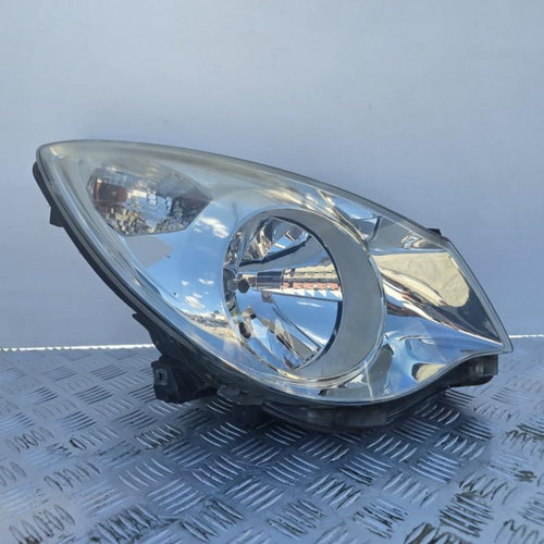 Far dreapta halogen Opel Agila B 2008-2014