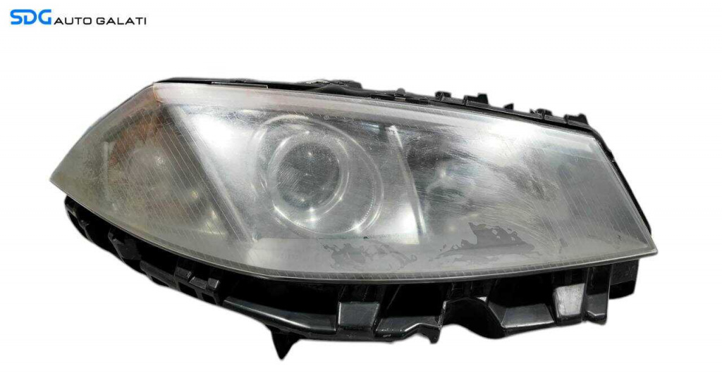 Far Dreapta Halogen Renault Megane 2 2002 - 2008 ( Ureche Ruptă ) Cod 89307040 [L5991]