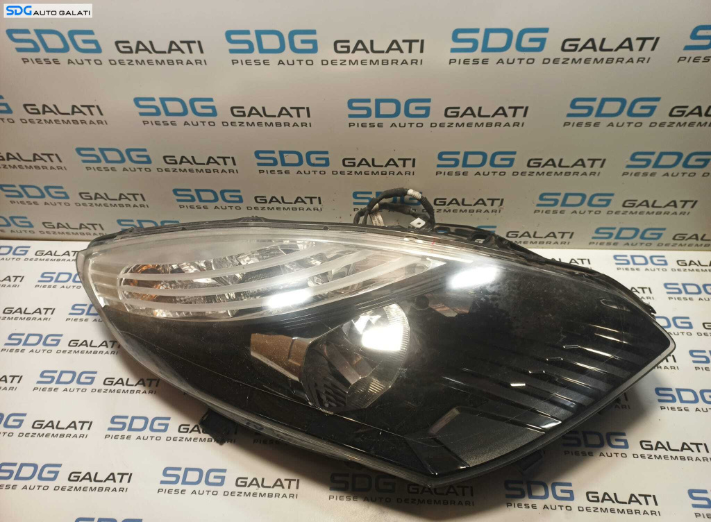 Far Dreapta Halogen Renault Scenic 3 2009 - 2013 Cod 260100024R [L0472]
