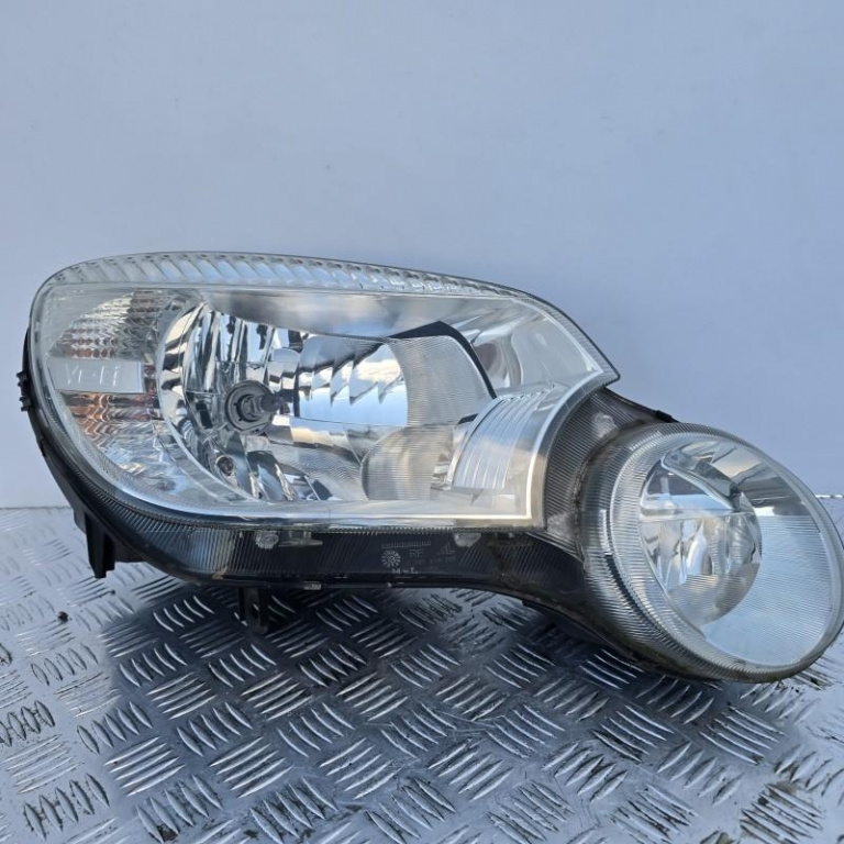 Far dreapta halogen Skoda Yeti 2009-2013