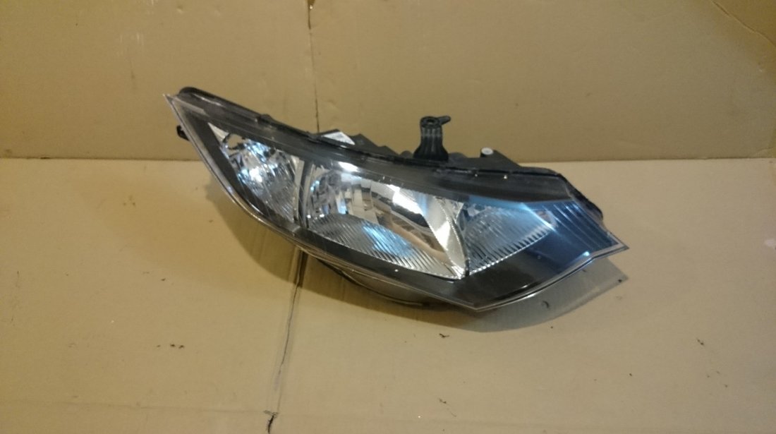 Far dreapta Honda Civic IX (FK) 2012-2016 cod 030127720200