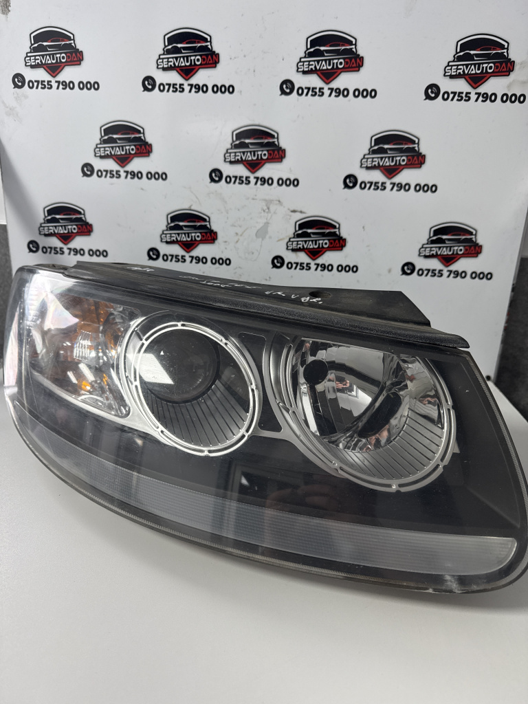 Far dreapta Hyundai Santa Fe 2 (2006-2012) 2.2 Motorina 2008, VOLAN DREAPTA