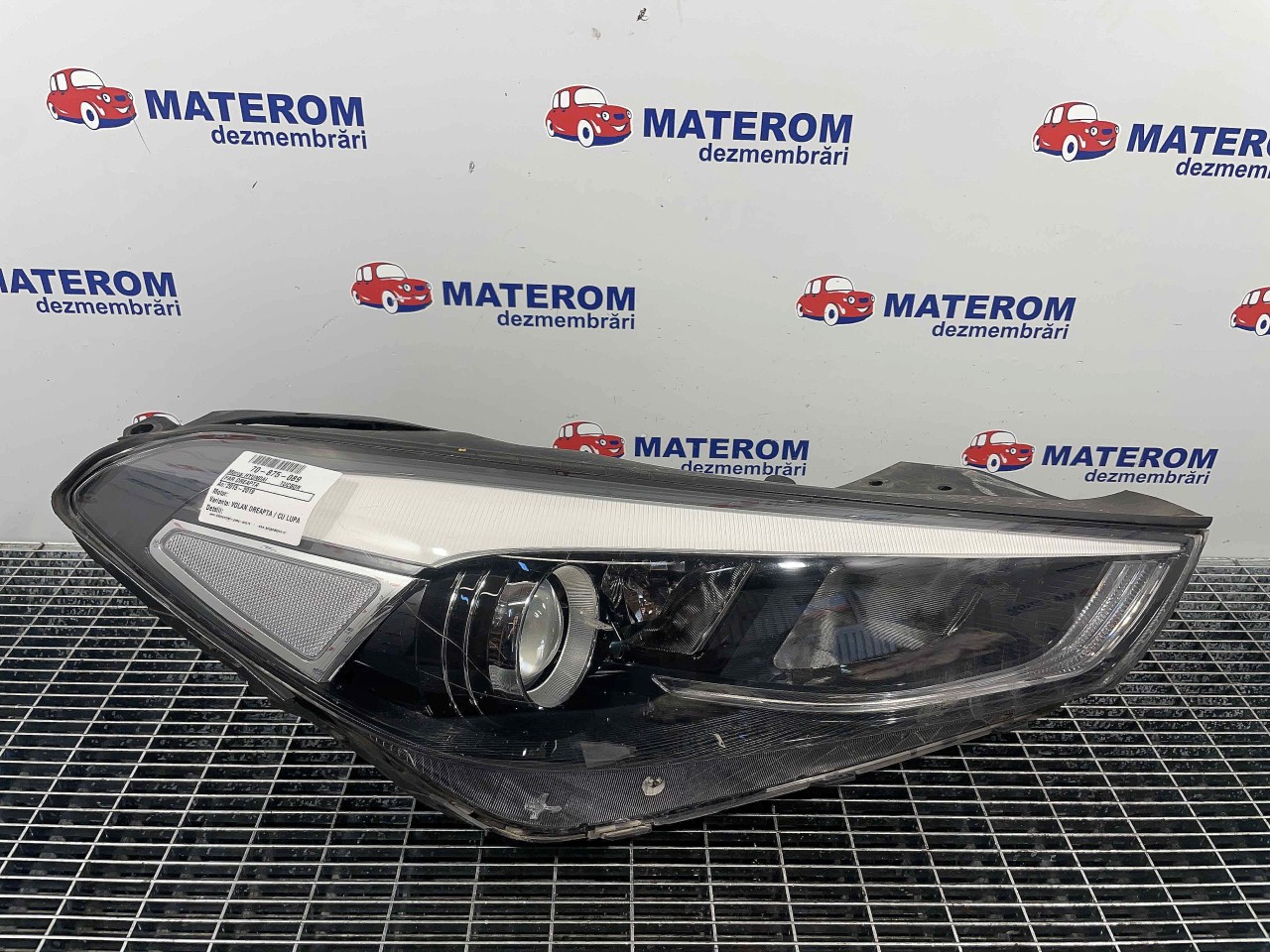 FAR DREAPTA HYUNDAI TUCSON - - (2015 2019)