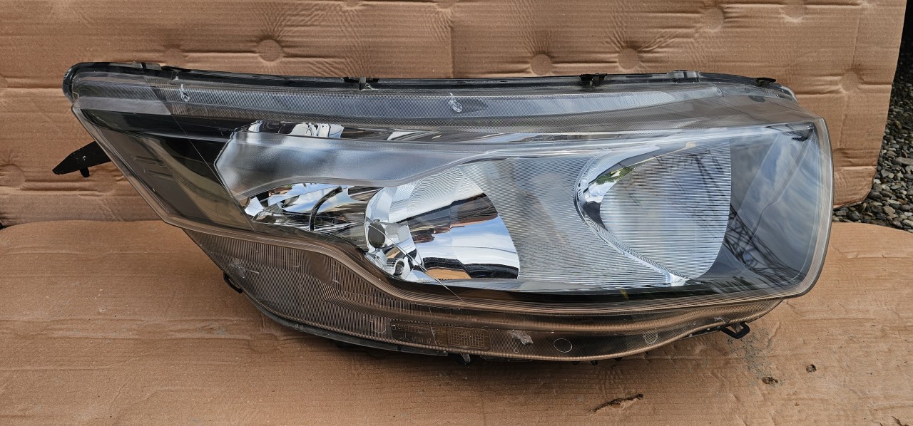 Far dreapta Iveco Daily 2014 2015 2016 2017 2018