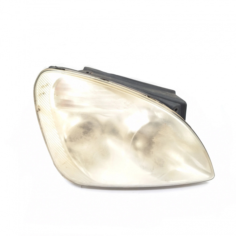 Far Dreapta Kia Carens 3 (Un) 2006-2013 E131750142, E131752138, W5W12V5W, E131752138, E131750142, H112V55W, H712V55W, 02A011A