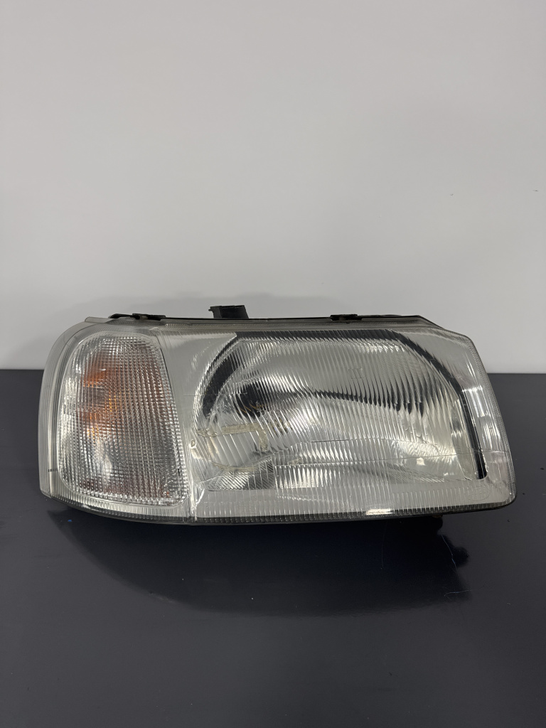 Far dreapta Land Rover Freelander (1998-2005) 2.0 Motorina 2001, VOLAN DREAPTA