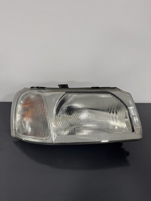 Far dreapta Land Rover Freelander (1998-2005) 2.0 Motorina 2001, VOLAN DREAPTA