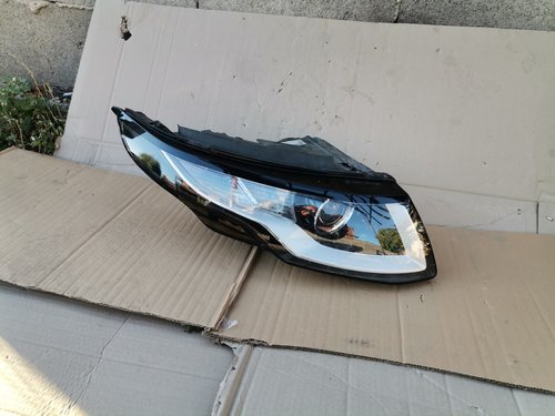 Far dreapta Land Rover Range Rover Evoque (2011-2019) cod GJ32-13W029-BC pentru piese