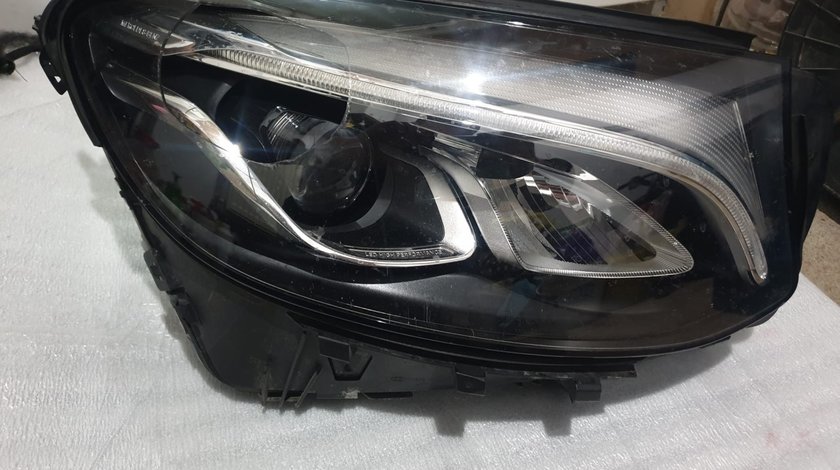 Far dreapta LED cu modul mic, mercedes w 253 GLC A2539065201 deteriorat