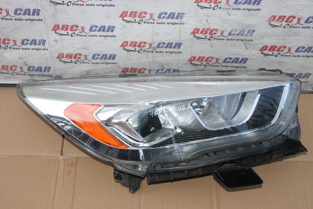 Far dreapta LED Ford Kuga 2 facelift 2016-2019 GV41-13W029-CF