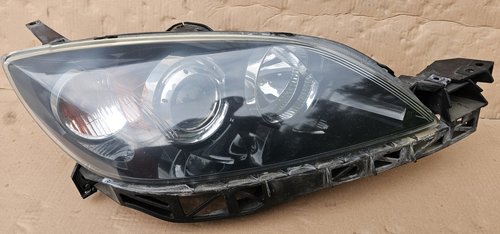 Far dreapta Mazda 3 BK 2004 2005 2006 2007