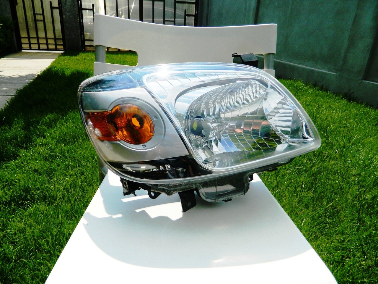 Far dreapta Mazda BT 50 model 2006-2011