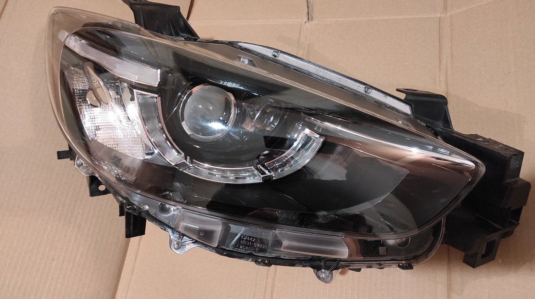 Far dreapta Mazda CX-5 led (2015-2017) cu doua lupe cod KA1L51030C