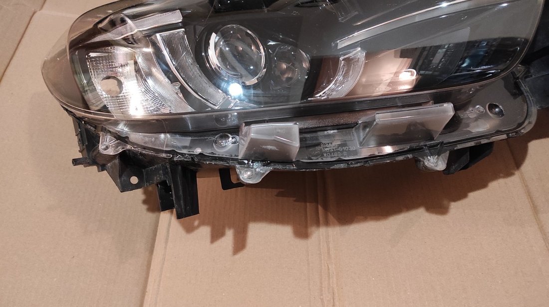 Far dreapta Mazda CX-5 led (2015-2017) cu doua lupe cod KA1L51030C