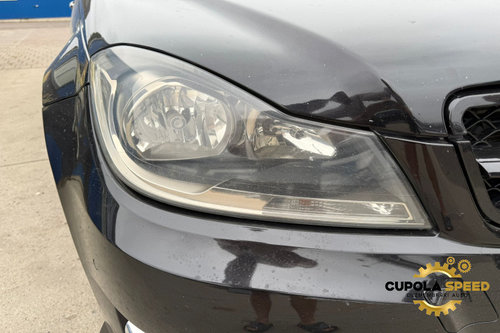 Far dreapta Mercedes-Benz C-Class W204/S204/C204 [facelift] [2011 - 2015]