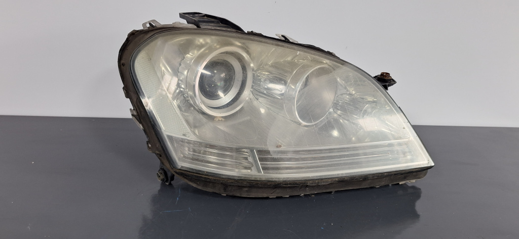 Far dreapta Mercedes-Benz M-Class (1998-2005) [W163] 3.0 Motorina 2009, A1648260291 / VOLAN DREAPTA