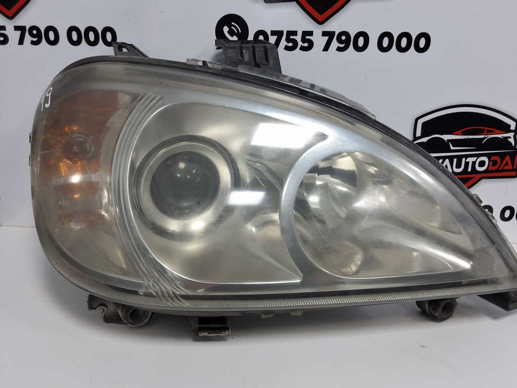 Far dreapta Mercedes-Benz M-Class (1998-2005) [W163] 2.7 Motorina 2003, CU LUPA / VOLAN DREAPTA