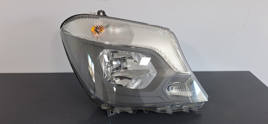 Far dreapta Mercedes-Benz Sprinter (2009->) [906] 2.2 Motorina 2014, A9068205900