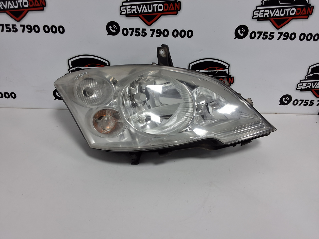 Far dreapta Mercedes-Benz Vito (2003-2009) [W639] 2.2 Motorina 2011, A6398201961 / VOLAN STANGA