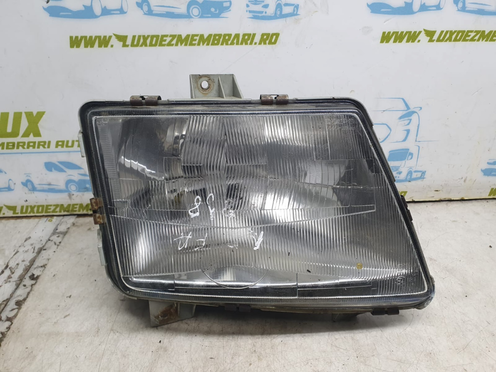 Far dreapta Mercedes-Benz Vito W638 [1996 - 2003] 2.2 cdi 611.980