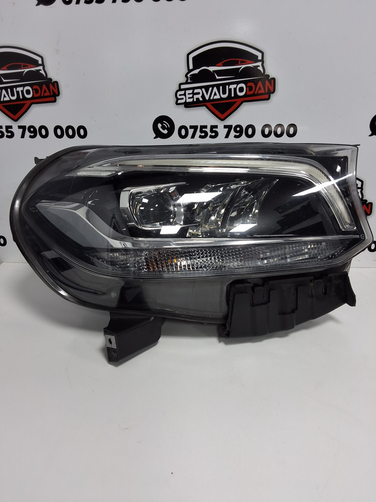 Far dreapta Mercedes-Benz X-Class (2017-2020) [W470] 3.0 Motorina 2019, A4709061200